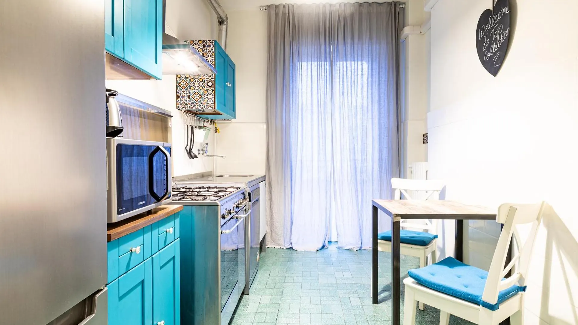 Piazza Gramsci Amazing Apartment With Balcony - Top Collection Milan Italy