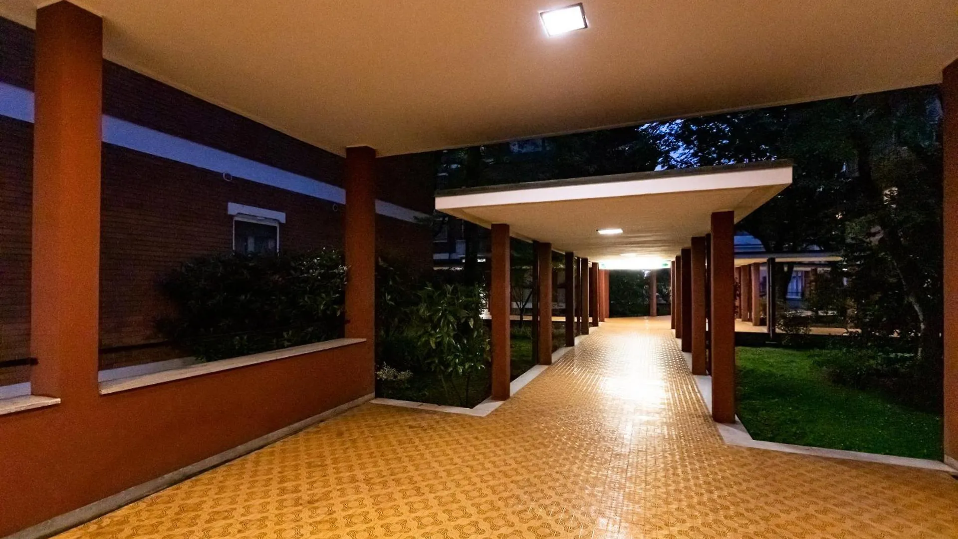 Piazza Gramsci Amazing Apartment With Balcony - Top Collection Milan